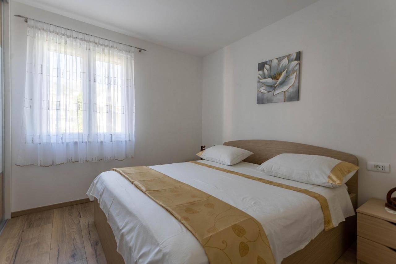 Apartman Marel Žrnovnica Kültér fotó