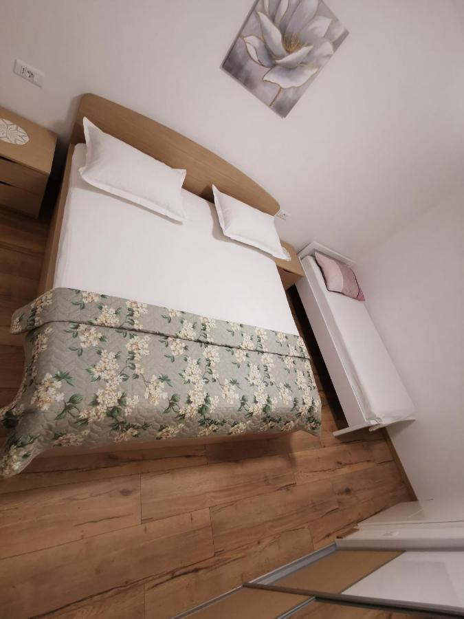 Apartman Marel Žrnovnica Kültér fotó